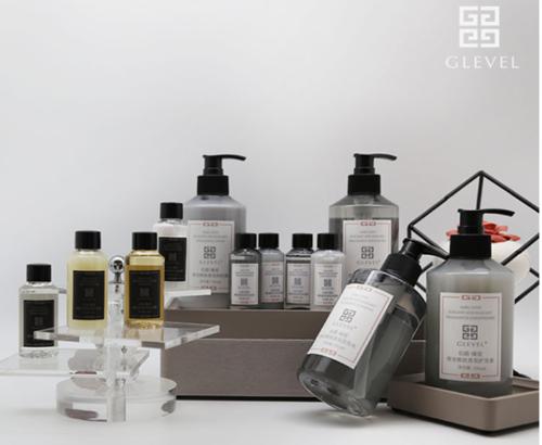 Do you choose large bottles or small bottles for hotel toiletries? What is more economical?
