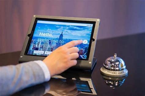 The Digital Revolution: Reshaping the Hotel Industry's Approach